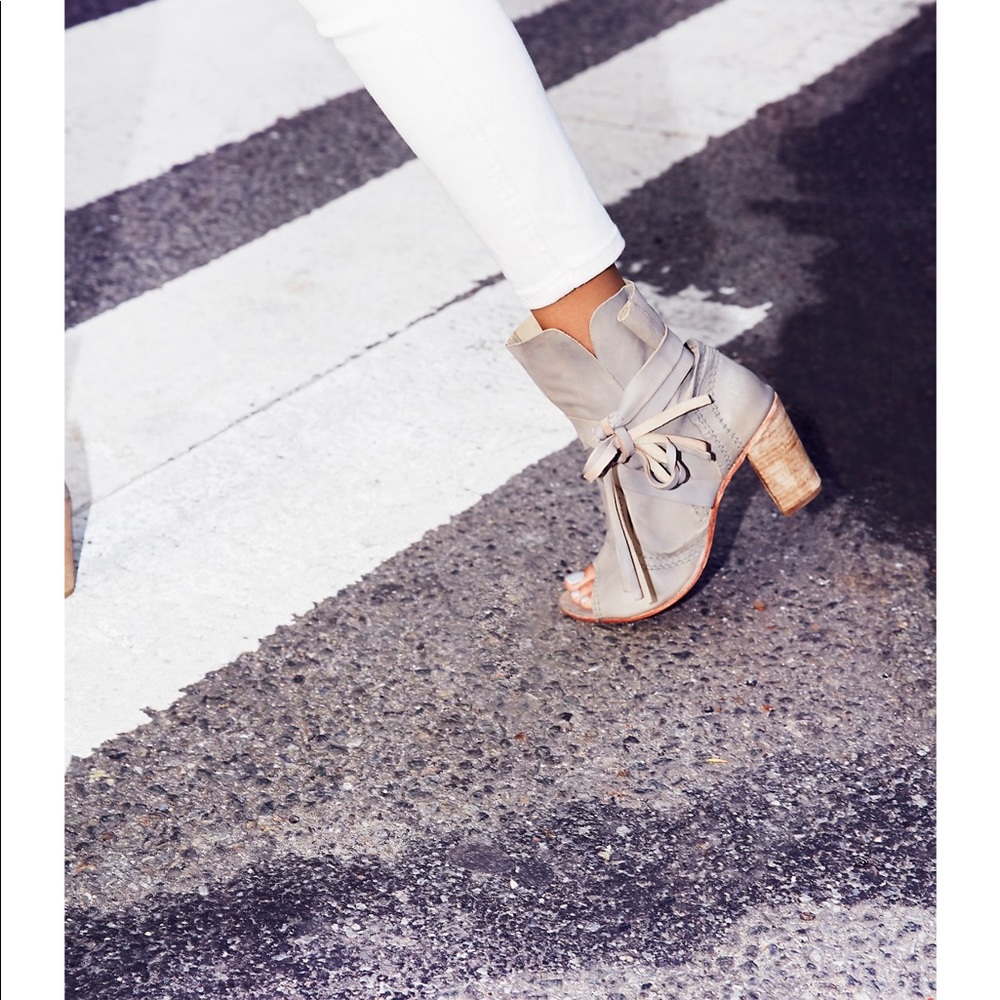 Free people daydream heel boot
